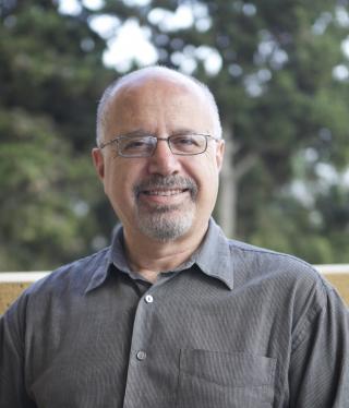 Telhami headshot